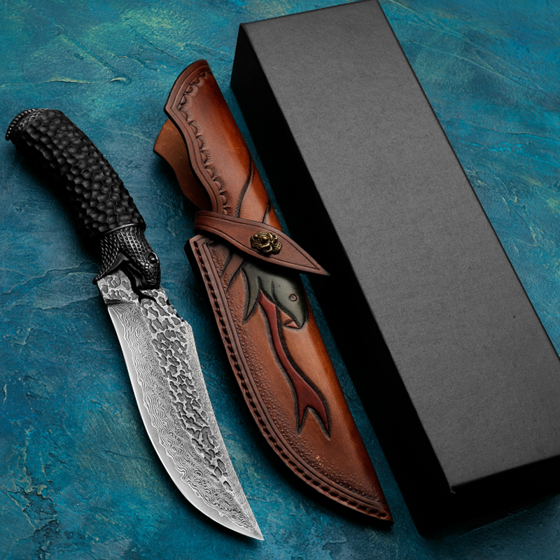 Features a hand-carved African ebony handle and a hand-painted Italian cowhide knife cover with gift box